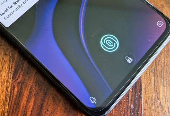 Tech Tips: Here’s how to get OnePlus 6T McLaren Edition’s fingerprint animation on standard OnePlus 6T