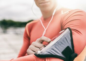 Running Apps That Do More Than Track Our Running (2023 Edition)